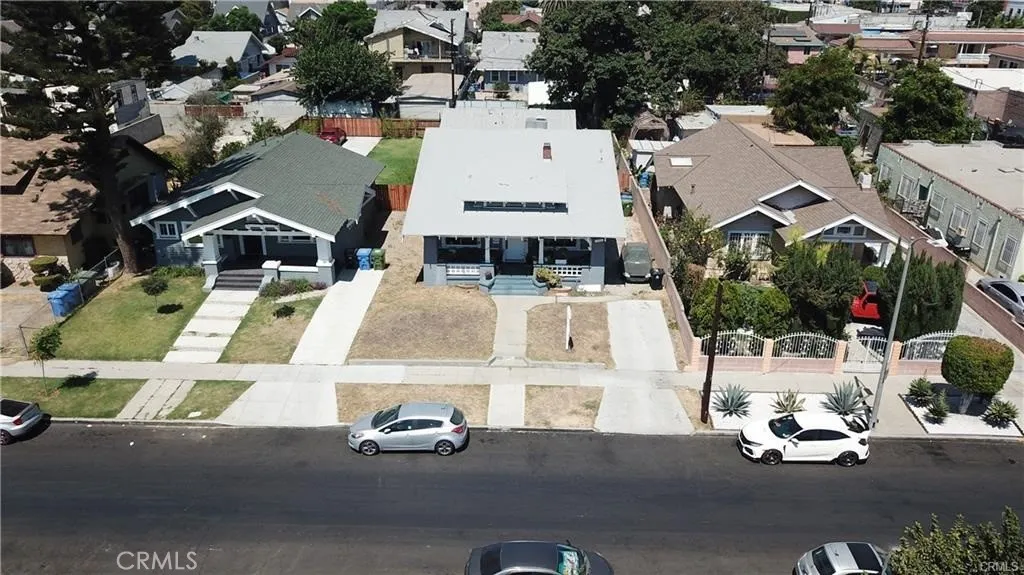 1027 W 46th Street, Los Angeles, California 90037 home-pic-12